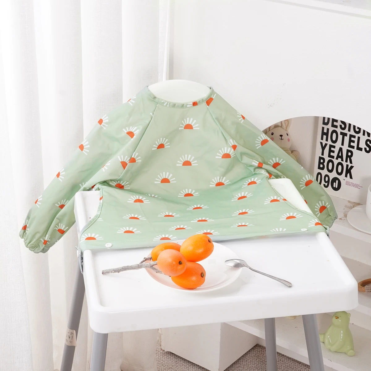Waterproof Baby Feeding Apron with table attachment