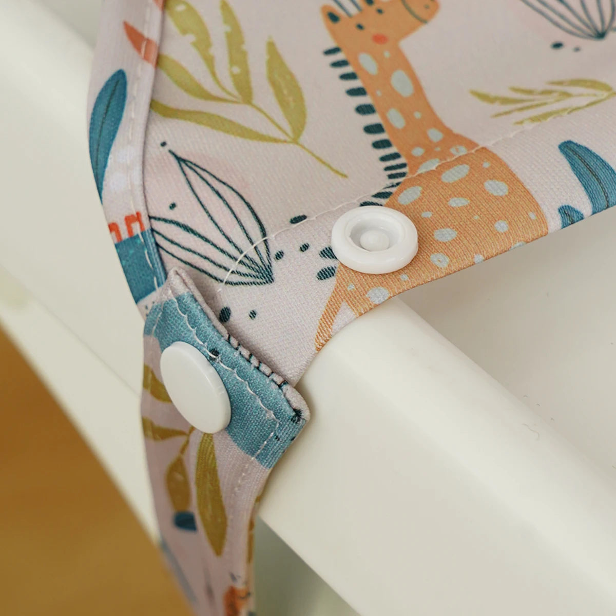 Waterproof Baby Feeding Apron with table attachment