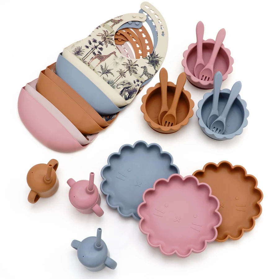 BPA Free Lion Shape Silicone Feeding Set
