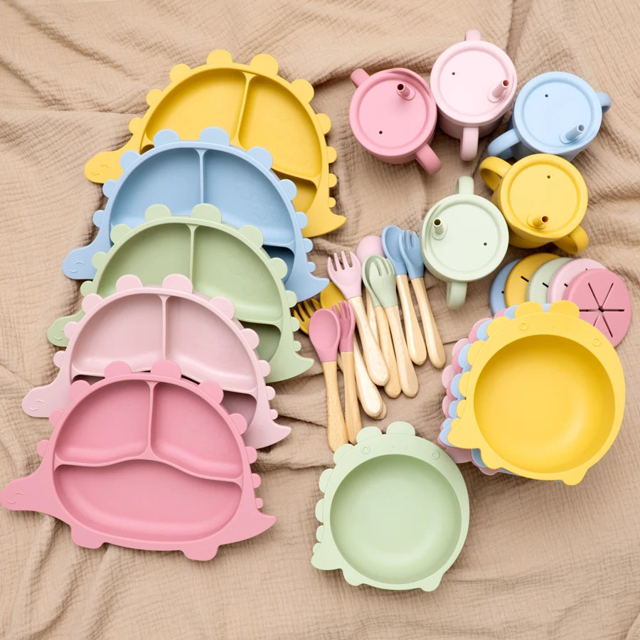 Dinosaur Shaped Silicone Feeding Set